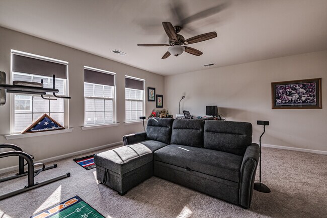 Building Photo - 10109 Wesleyan Hall Dr