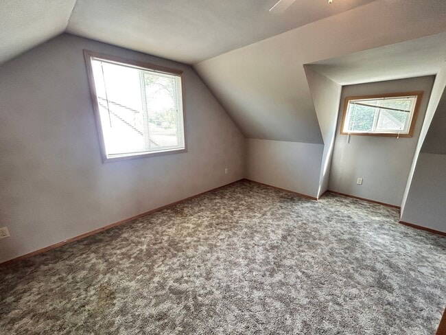Building Photo - Delightful 4 Bed, 2 Bath Home in Spokane V...