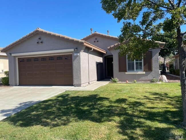 Building Photo - 150 Foxwood Ln