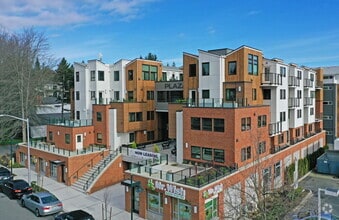 Building Photo - Plaza Apartments