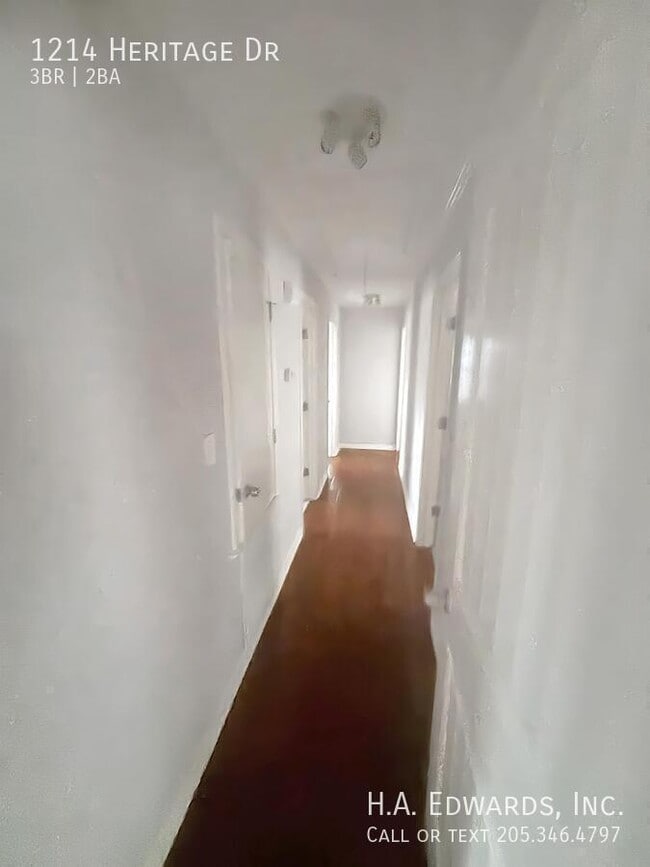 Building Photo - 1214 Heritage Dr