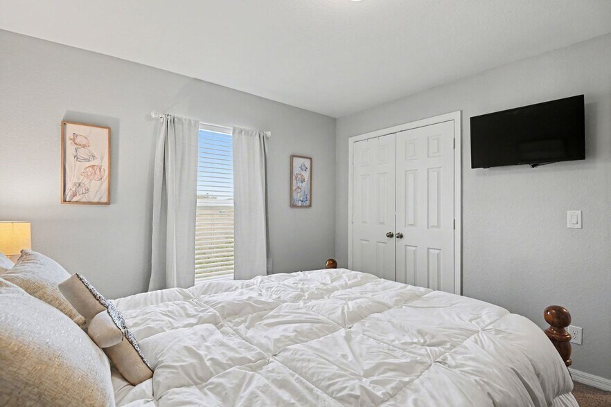 Building Photo - 1109 NW 12th Ln