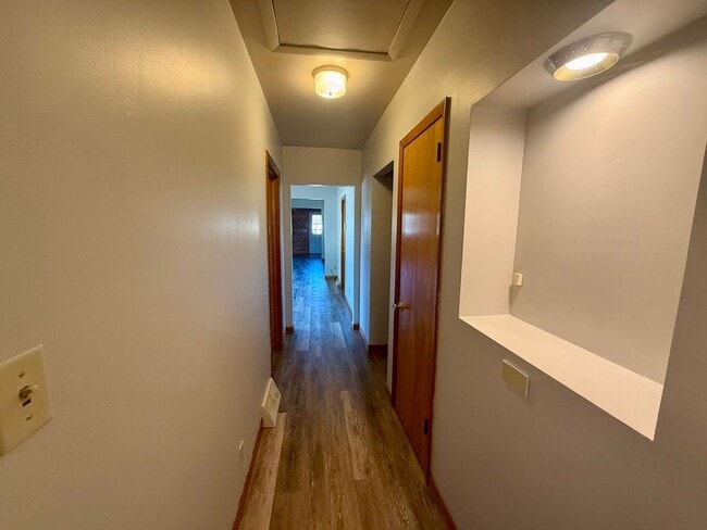 Building Photo - 3 Bed 1.5 Bath Single Family Home in Elcho