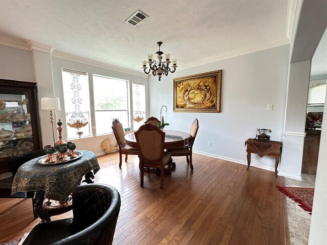 Building Photo - 23707 Hackberry Dr