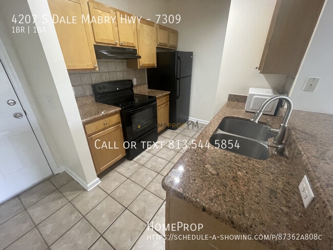 Building Photo - 4207 S Dale Mabry Hwy