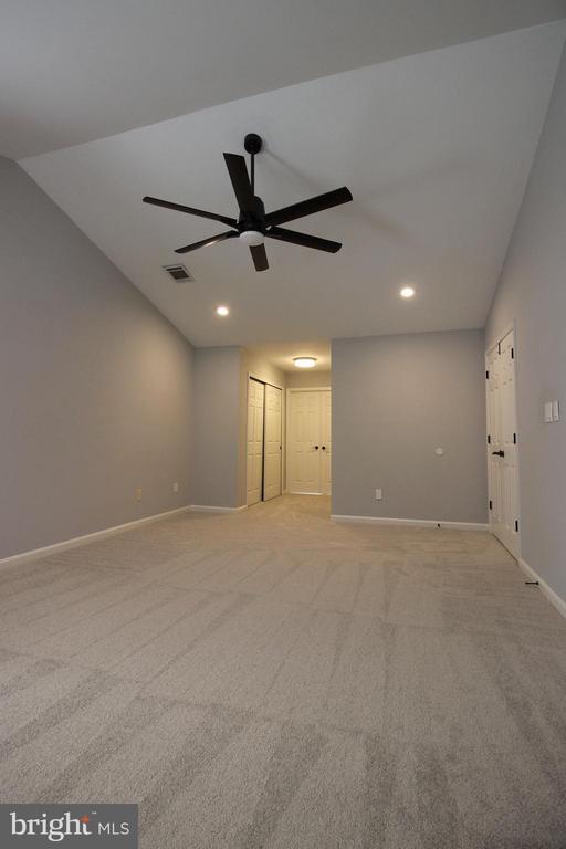 Building Photo - 14015 Wood Rock Way