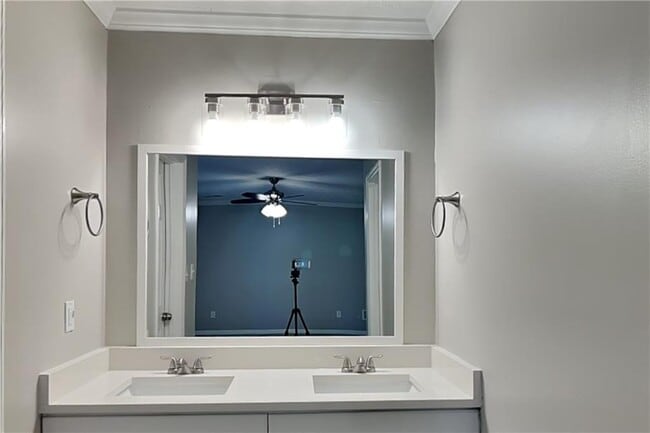 Building Photo - 1765 Blackwillow Dr