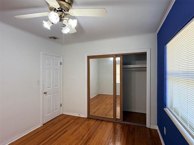 Building Photo - 1400 Alhambra Way S