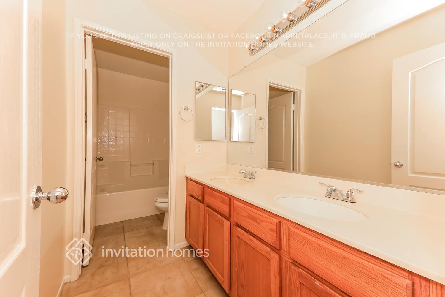 Building Photo - 23195 Twinflower Ave