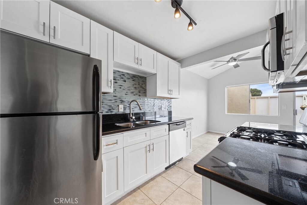 Building Photo - 357 Los Arbolitos Blvd
