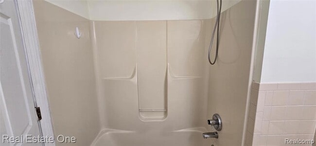 Building Photo - 14648 Prospect St