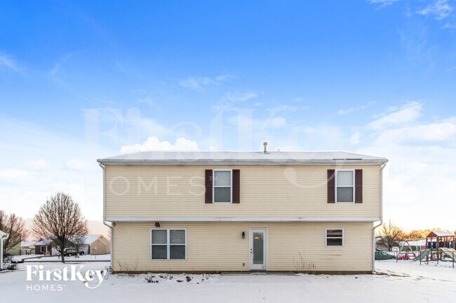 Building Photo - 1164 Chestnut Ln