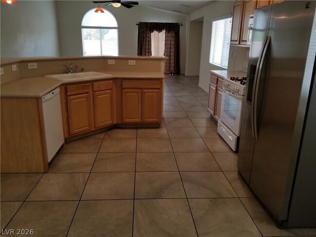 Building Photo - 6120 Alderley Ct