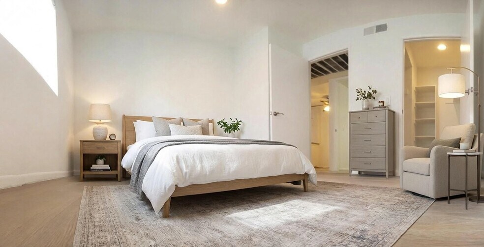 Building Photo - 11020 Hesby St