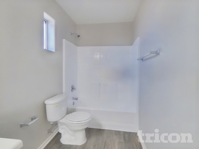 Building Photo - 13962 N 132nd Ln