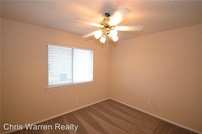 Building Photo - 504 Lafayette Square Dr