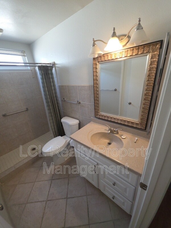 Building Photo - 27670 Boston Dr