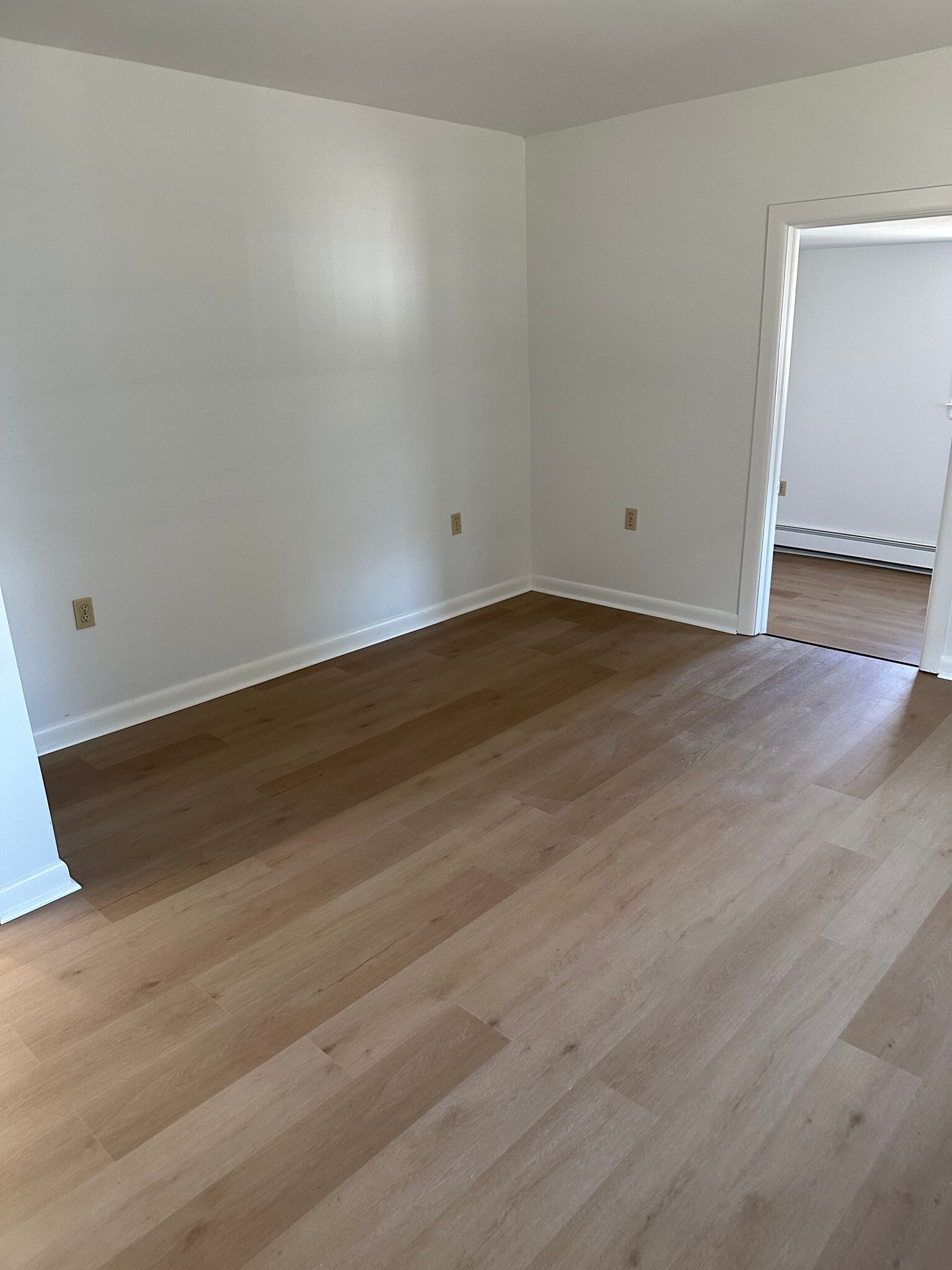 Building Photo - 1344 Newport Rd