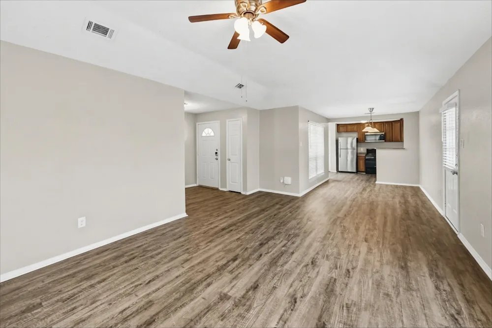 Building Photo - 602 Dixie Dr