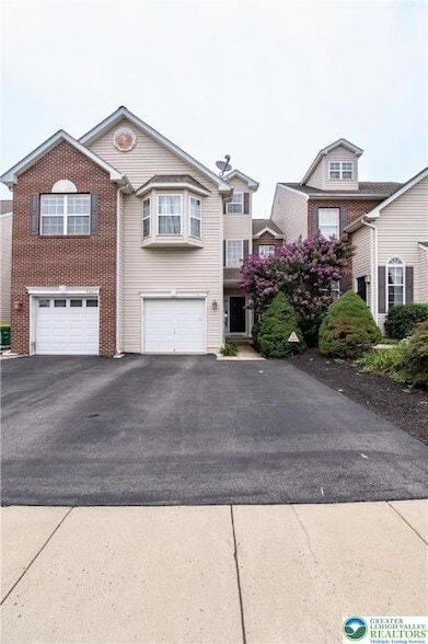 Building Photo - 5811 Fresh Meadow Dr