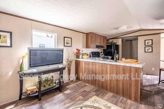 Building Photo - 57 Shady Cir