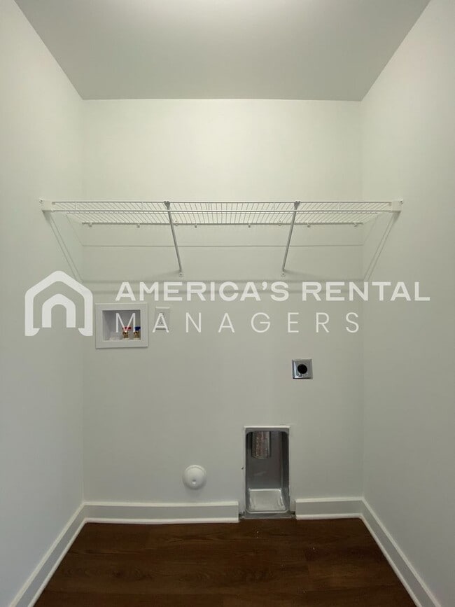 Building Photo - Wonderful Home for Rent in Talladega, AL... Available to View Now!!!