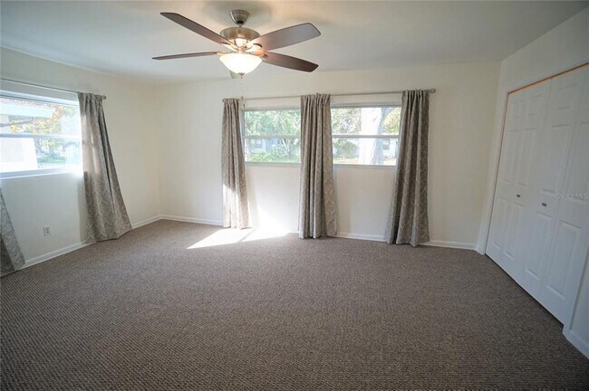 Building Photo - 1761 Cardinal Dr