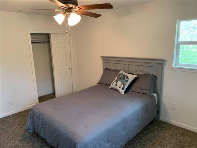 Building Photo - Rental Property