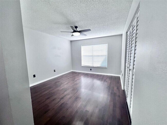 Building Photo - 7828 Hardwick Dr