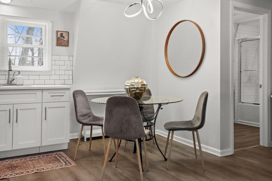 Building Photo - 22 Bonazzo Dr