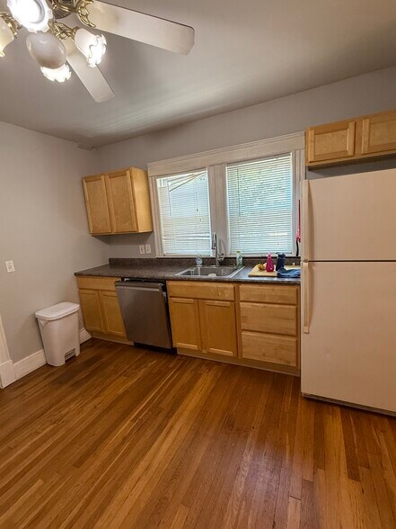 Building Photo - 33 Purvis St