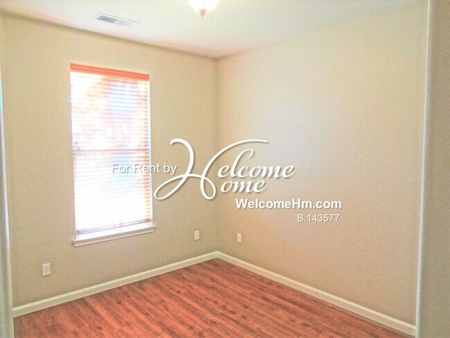 Building Photo - 481 Miesque Ct