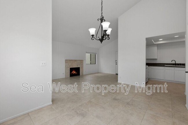 Building Photo - 6907 Quail Pl