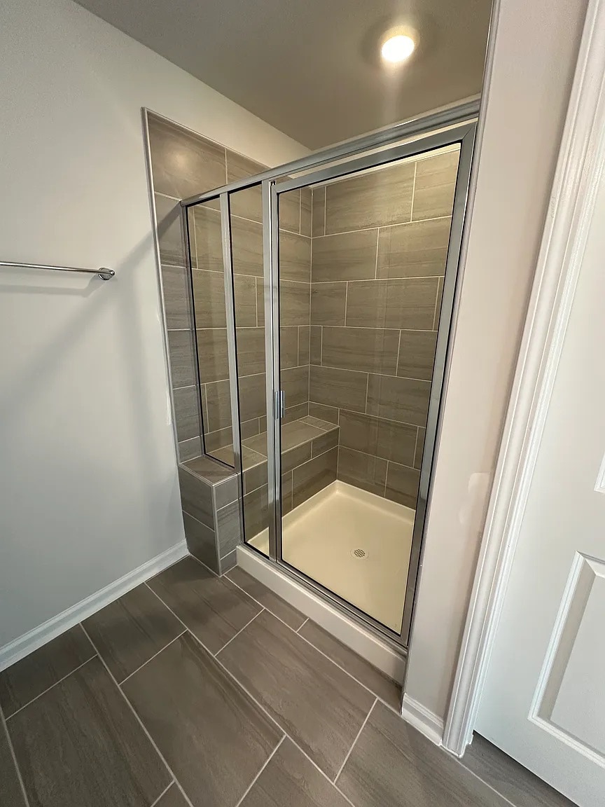 Building Photo - Room in Townhome on Arkose Dr