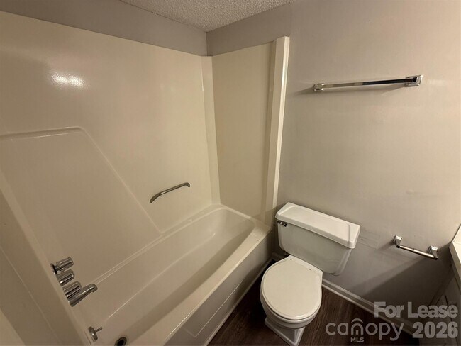 Building Photo - 381 20th Ave NE