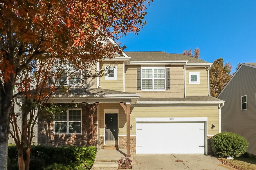 Primary Photo - 14136 Green Birch Dr