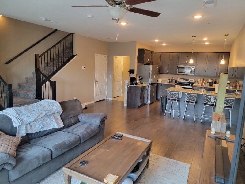 Building Photo - 3039 Upland Dr