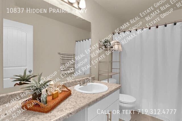 Building Photo - 10837 Hidden Pr Pkwy