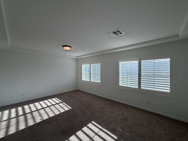 Building Photo - 7008 W Steele Canyon St