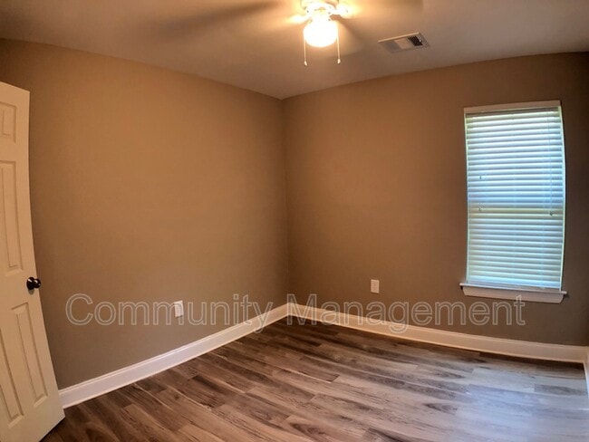 Building Photo - 836 Sedona Pines Dr