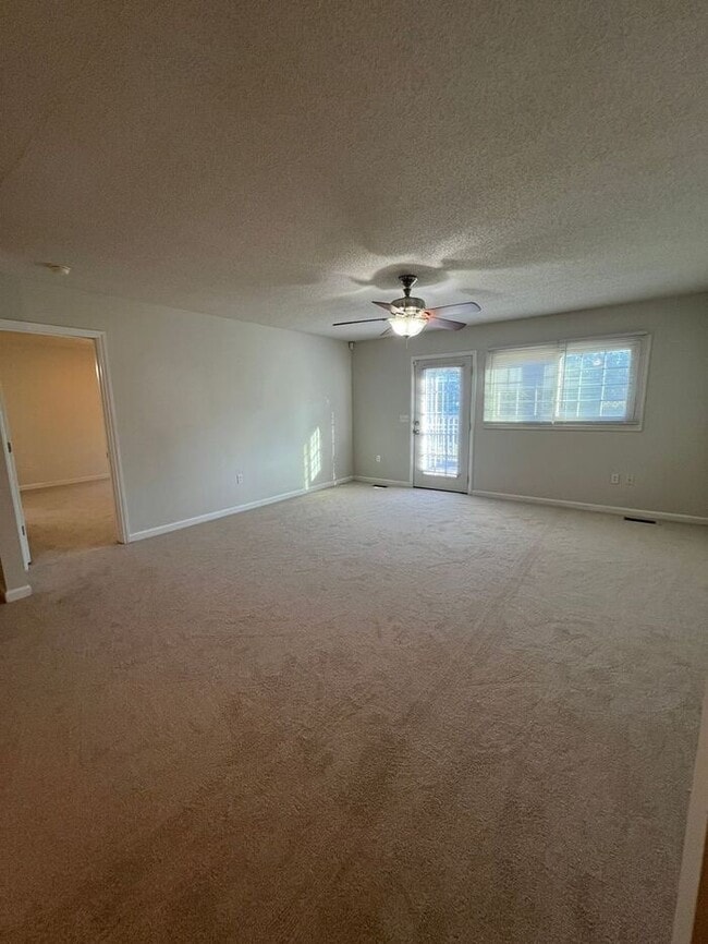 Building Photo - Ready now! Enjoy a private serene setting in the heart of the city!