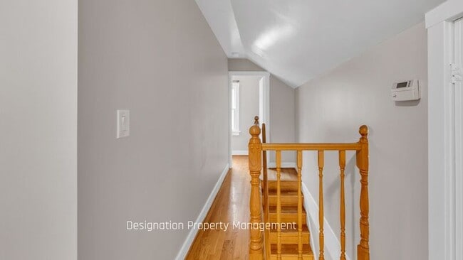 Building Photo - 1772 Rose Villa St
