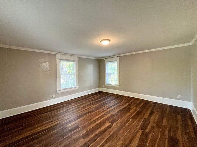 Building Photo - Charming 3BD, 2BA Durham Home with Large Yard Located Only 5 Minutes from Downtown Durham