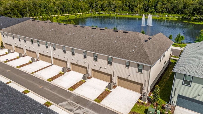 Building Photo - 11312 Blue Bay Dr