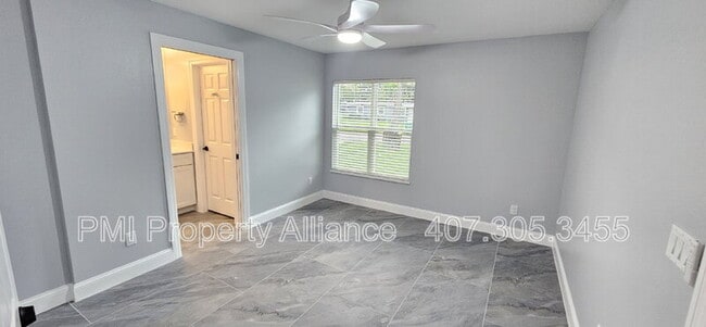 Building Photo - 1120 Lincoln Terrace