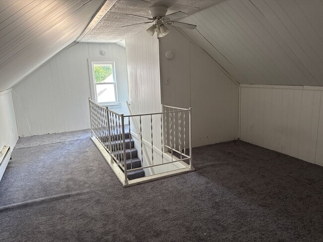 Building Photo - Coming soon!!!!      4 bedroom 2 bath with partially finished basement