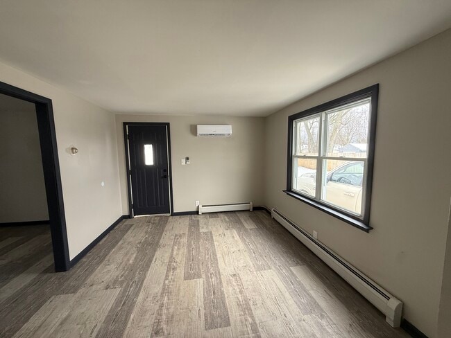 Building Photo - 139 Rossler Ave