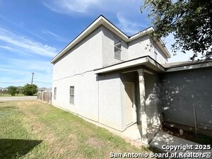 Building Photo - 7207 Golf Way