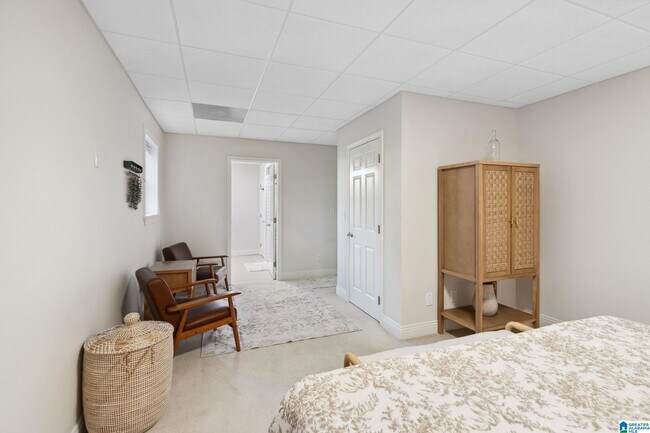 Building Photo - 89 Hall Cir