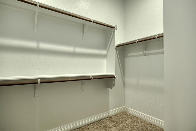 Building Photo - 108 Coral Bean Way